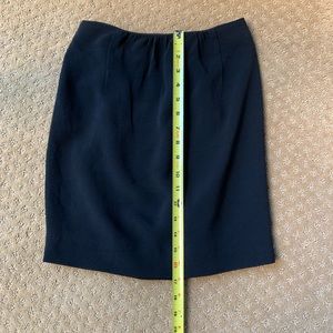 Miu miu women's black skirt above the knee